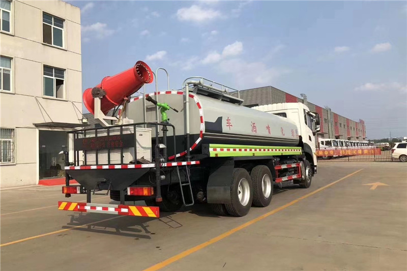 東風(fēng)天龍后八輪20噸噴霧車，國六綠化噴灑車
