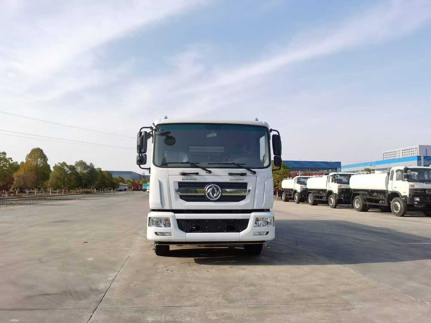 東風(fēng)D9重污染四季清掃車